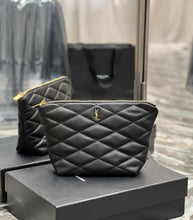 Load image into Gallery viewer, Sade Pouch
