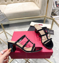 Load image into Gallery viewer, Rockstud Sandals
