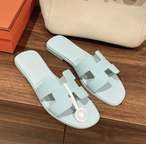 Oran Sandals