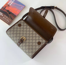 Load image into Gallery viewer, GG Messenger Bag

