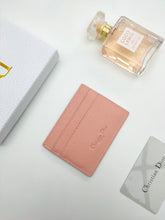 Load image into Gallery viewer, Montaigne Card Holder

