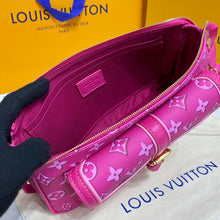 Load image into Gallery viewer, Maxi Multi Pochette
