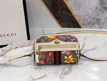 Load image into Gallery viewer, Ophidia Flora Mini Bag
