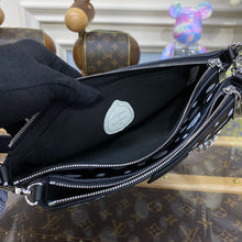 Load image into Gallery viewer, Multi Pochette

