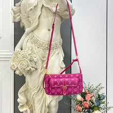 Load image into Gallery viewer, Maxi Multi Pochette
