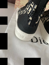 Load image into Gallery viewer, Walk n Dior Trainers
