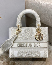 Load image into Gallery viewer, Lady Dior
