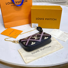 Load image into Gallery viewer, Mini Pochette
