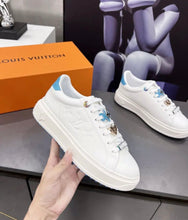 Load image into Gallery viewer, Timeout Sneaker
