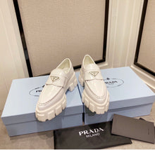 Load image into Gallery viewer, Brushed Leather Loafers
