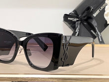 Load image into Gallery viewer, Blaze Sunglasses
