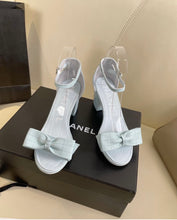 Load image into Gallery viewer, CC Bow Sandals
