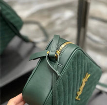 Load image into Gallery viewer, Lou Camera Bag
