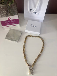 J’Adior Necklace