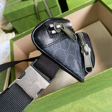 Load image into Gallery viewer, GG Belt Bag
