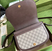 Load image into Gallery viewer, Ophidia Hacker Shoulder Bag
