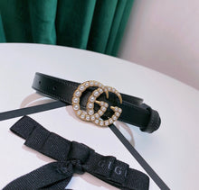 Load image into Gallery viewer, Pearl Leather Belt
