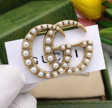 Load image into Gallery viewer, GG Brooch
