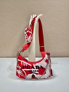 Re Edition Pochette