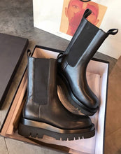 Load image into Gallery viewer, Lug Boots
