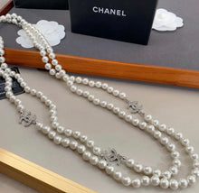 Load image into Gallery viewer, CC Pearl Necklace
