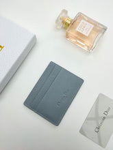Load image into Gallery viewer, Montaigne Card Holder
