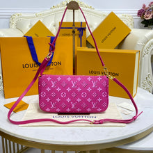 Load image into Gallery viewer, Maxi Multi Pochette
