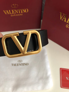 V Logo Belt