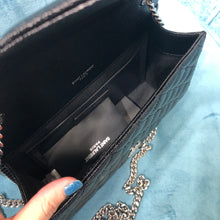 Load image into Gallery viewer, Envelope Small Bag
