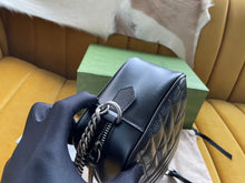 Load image into Gallery viewer, Marmont Shoulder Bag
