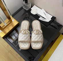 Load image into Gallery viewer, CC Chain Sandals
