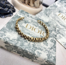 Load image into Gallery viewer, CD Bangle
