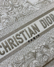 Load image into Gallery viewer, Lady Dior
