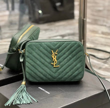 Load image into Gallery viewer, Lou Camera Bag
