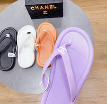 Load image into Gallery viewer, CC Sandals
