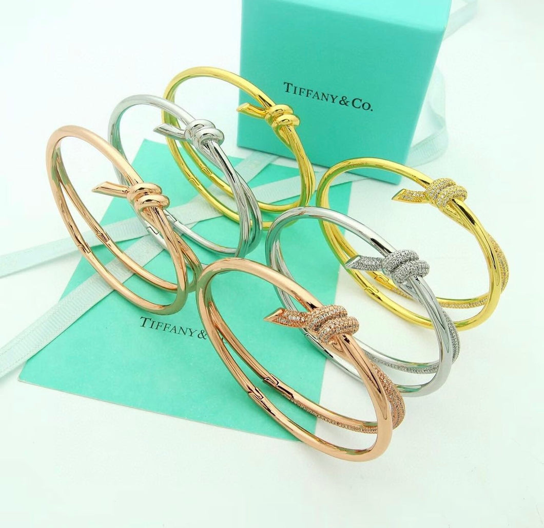 Knot Bracelet