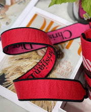 Load image into Gallery viewer, Lady D Medium
