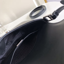 Load image into Gallery viewer, Cleo Bag
