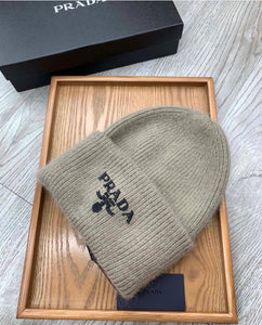 Logo Beanie