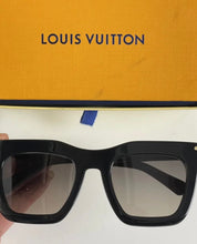 Load image into Gallery viewer, La Grande Sunglasses
