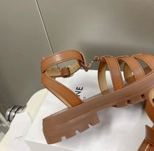 Load image into Gallery viewer, Triomphe Sandals
