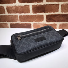 Load image into Gallery viewer, Belt Bag
