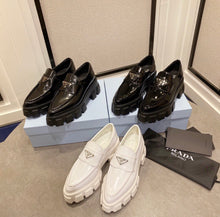 Load image into Gallery viewer, Brushed Leather Loafers
