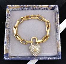 Load image into Gallery viewer, Heart Lock Bracelet
