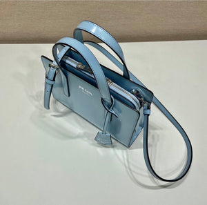 Re Edition Brushed Leather Bag