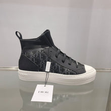 Load image into Gallery viewer, Walk n Dior Trainers
