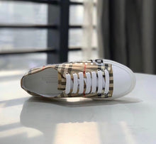 Load image into Gallery viewer, Logo Sneaker
