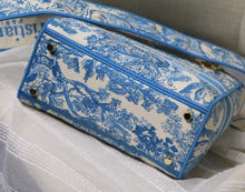 Load image into Gallery viewer, Lady Dior
