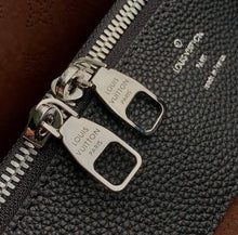 Load image into Gallery viewer, Bella Tote
