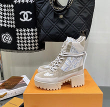 Load image into Gallery viewer, Desert Boots
